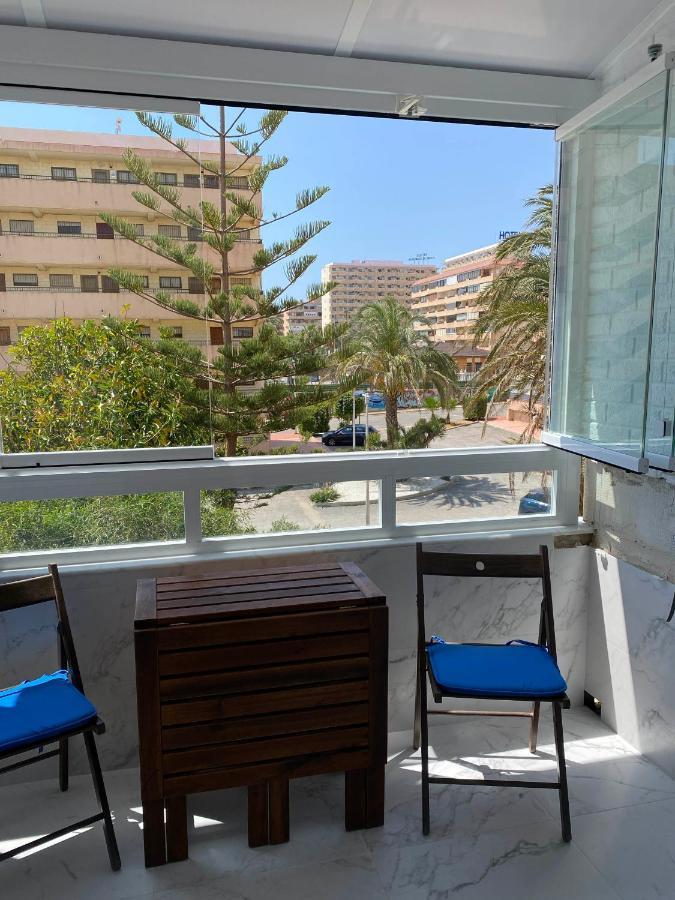 Splendido Appartamento Fronte Mare Vista Spiaggia - Prima Linea Mare Torrevieja Exterior photo